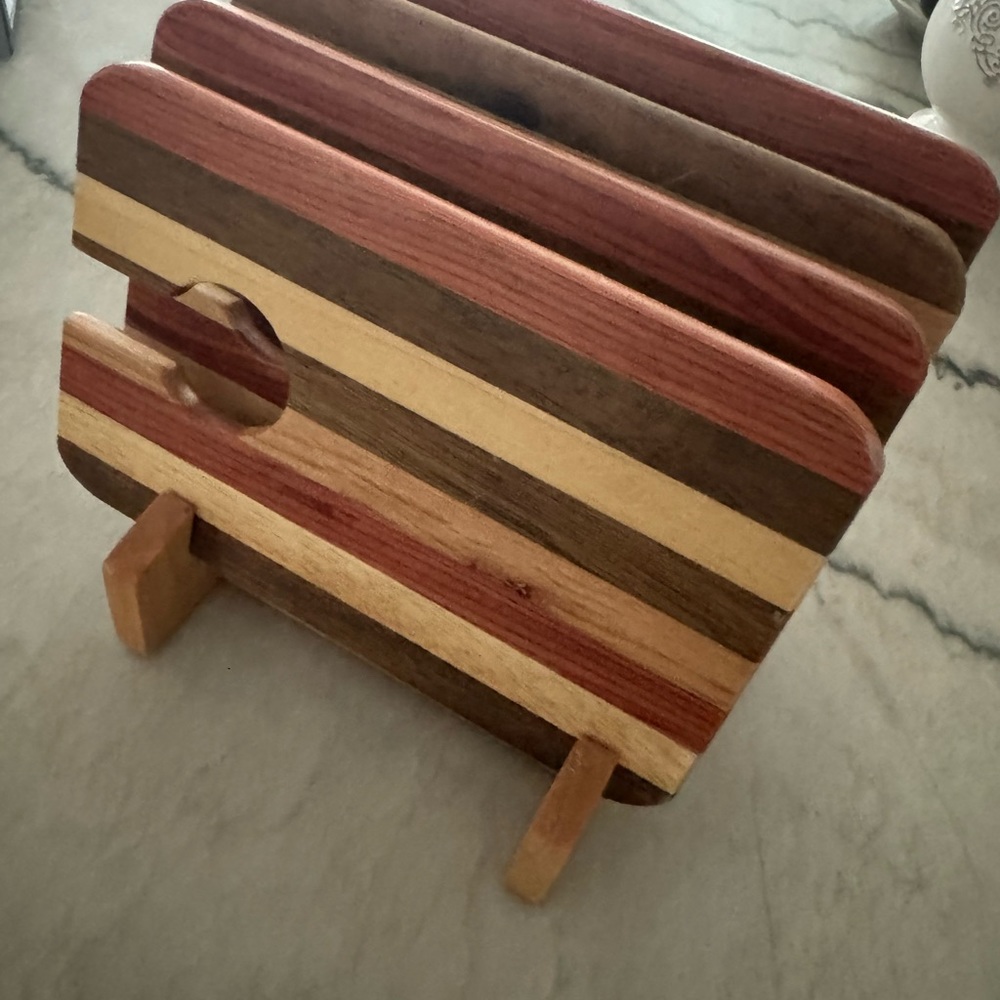 Party boards with stand set.